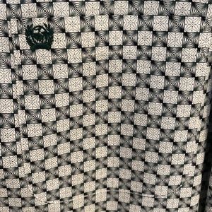 Like new Cinch shirt. SIZE M. Never washed at home always taken to cleaners.